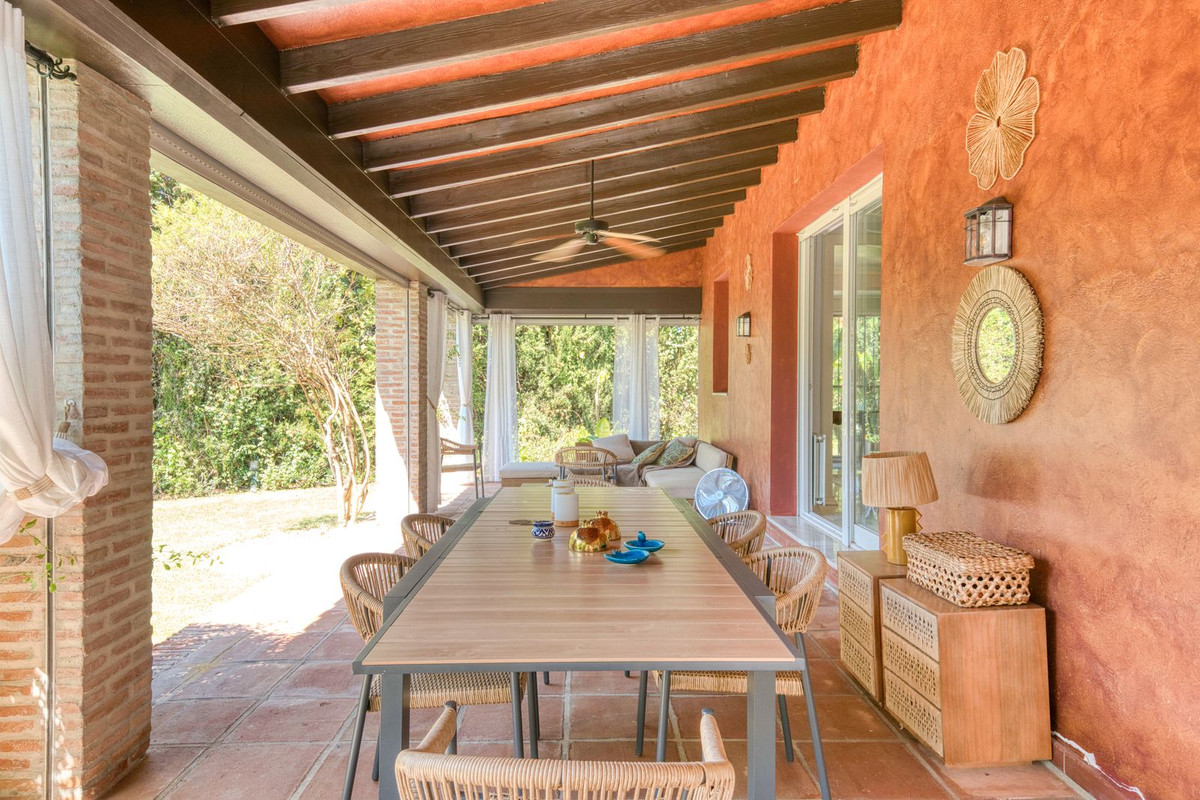 83ca1f9a38d097cc98cc2f82b7abab48 - 34