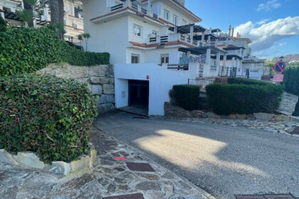 8431e670e974c0f0626162cd51f58b95 - 10