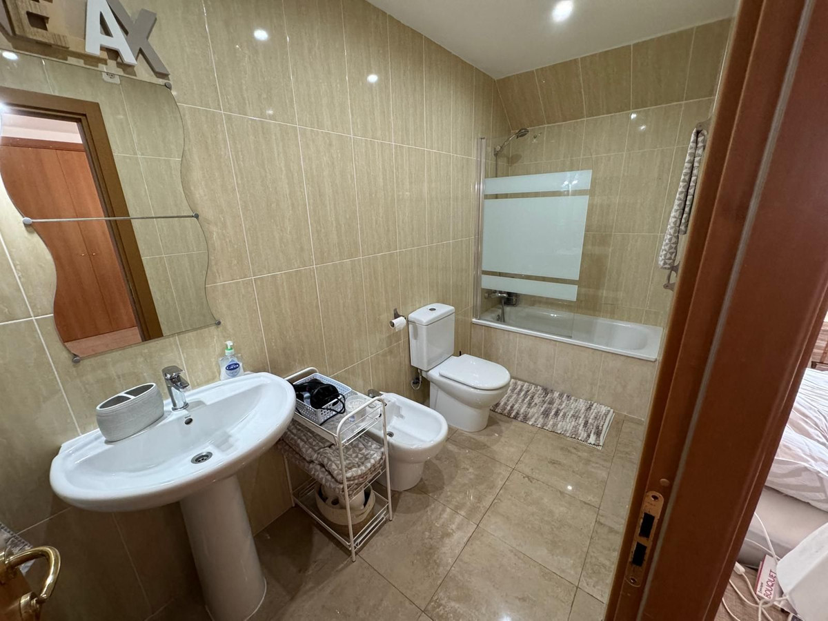 8431e670e974c0f0626162cd51f58b95 - 14