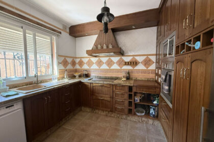 845446444ae4ec1cc939961c9a6b37fa - 3