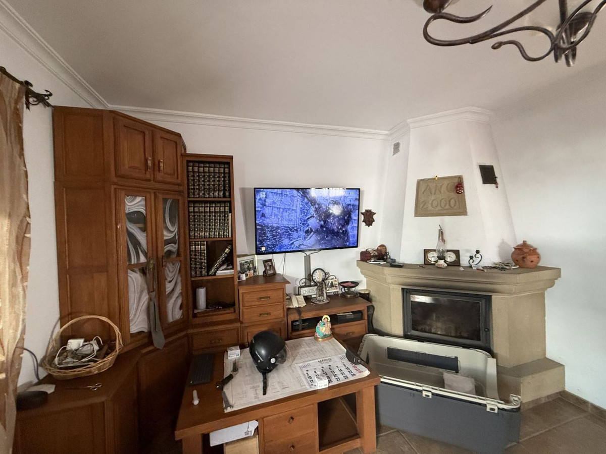 845446444ae4ec1cc939961c9a6b37fa - 7