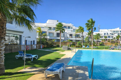 84779b8ae5c87edc5a34762c2db1a690 - 1