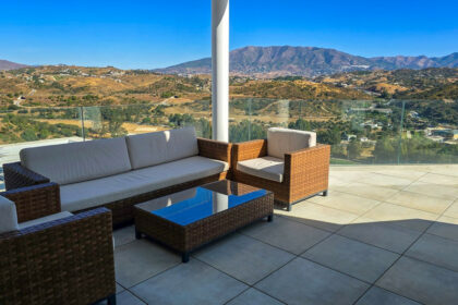 84779b8ae5c87edc5a34762c2db1a690 - 20