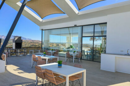 84779b8ae5c87edc5a34762c2db1a690 - 23