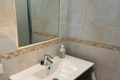 84b642102d9698fba4108bfd972cea6a - 26