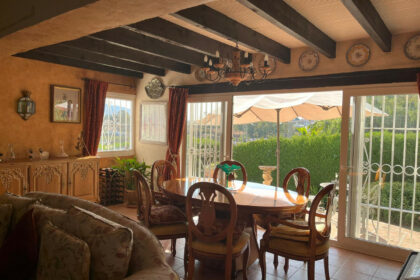 84b642102d9698fba4108bfd972cea6a - 3