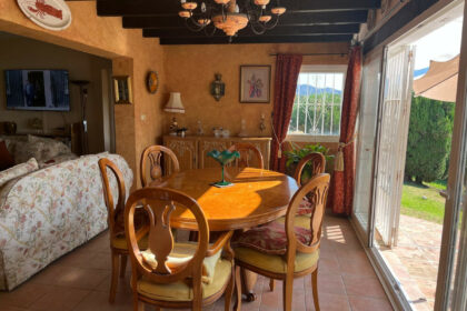 84b642102d9698fba4108bfd972cea6a - 34