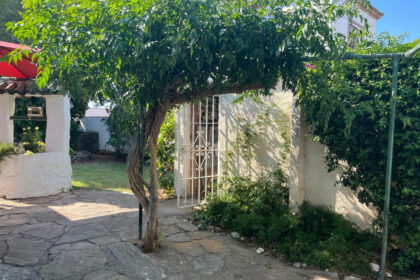 84b642102d9698fba4108bfd972cea6a - 47