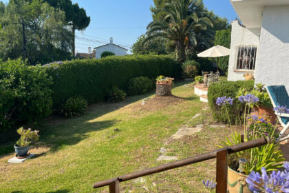 84b642102d9698fba4108bfd972cea6a - 48