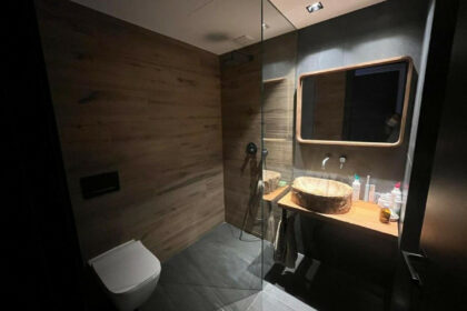 84df402550ff81242aa30c2c76ecee91 - 20