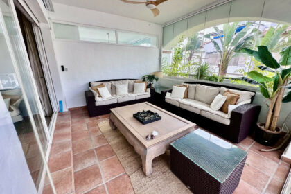 853f5ecbf576eb469c6938c026f51c81 - 15