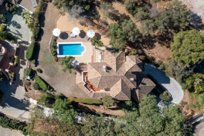 8564fc99e4f41e6edf441fd20485676d - 52