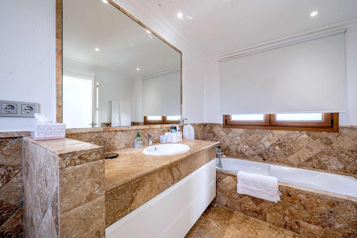 8674a36c02ac42894e36e4bcd50c4841 - 14