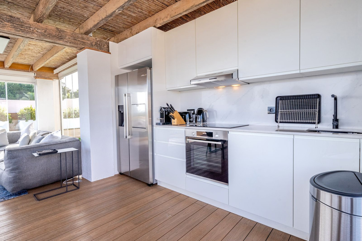 8674a36c02ac42894e36e4bcd50c4841 - 25