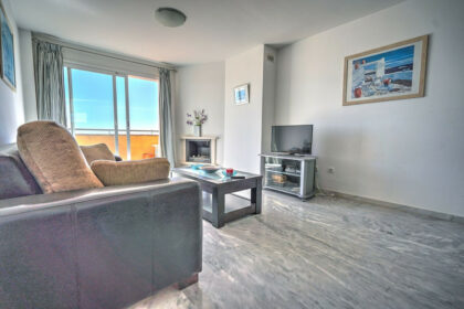 86fc026654fff7945a2cf45c81e78625 - 3