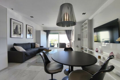 870db738c69c4818dfa15ccdd3ff5018 - 15