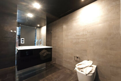 870db738c69c4818dfa15ccdd3ff5018 - 19