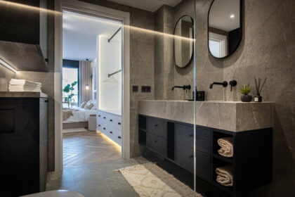 87bdb26ec558937356f8b1f3808e97e5 - 12