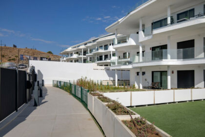 87cfaabeabb0745b500f0c53f98ee4f2 - 6