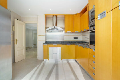 87d6ee43aa5ec9fd5cb998e8e284b47a - 11