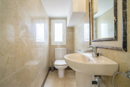 87d6ee43aa5ec9fd5cb998e8e284b47a - 16