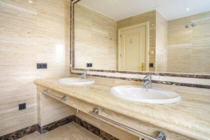 87d6ee43aa5ec9fd5cb998e8e284b47a - 33