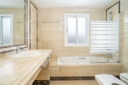 87d6ee43aa5ec9fd5cb998e8e284b47a - 35