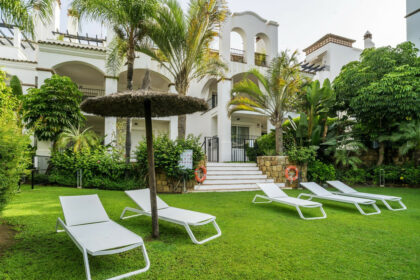 87d6ee43aa5ec9fd5cb998e8e284b47a - 63