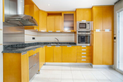 87d6ee43aa5ec9fd5cb998e8e284b47a - 9