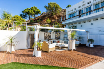 8800390bb23e84b9ec05f1c7ce3c3600 - 19