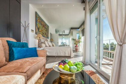 8800390bb23e84b9ec05f1c7ce3c3600 - 23