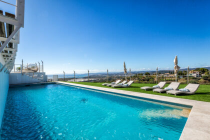 8800390bb23e84b9ec05f1c7ce3c3600 - 36