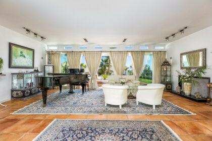 8800390bb23e84b9ec05f1c7ce3c3600 - 4