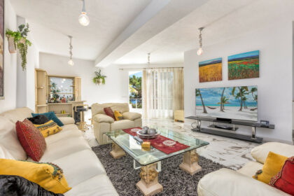 8800390bb23e84b9ec05f1c7ce3c3600 - 51