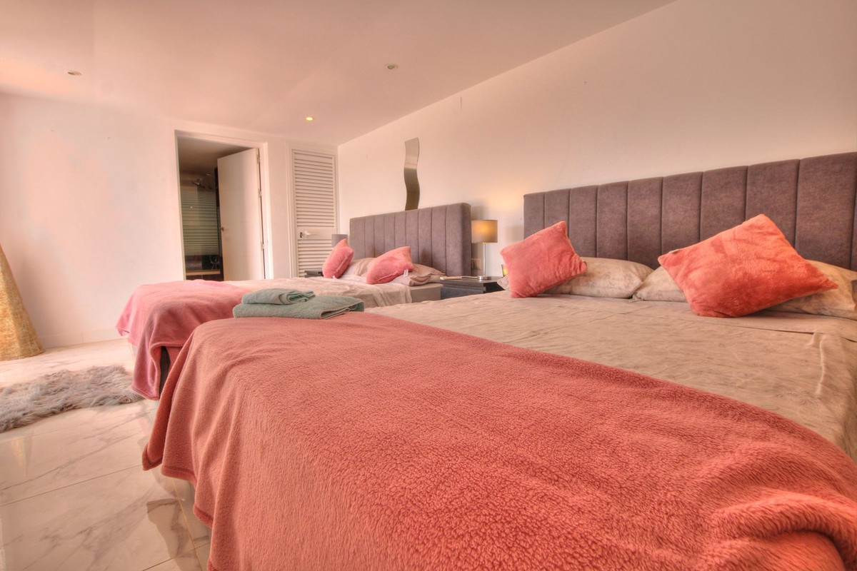 8824aa09c713e39b076d6b20289c90ad - 25