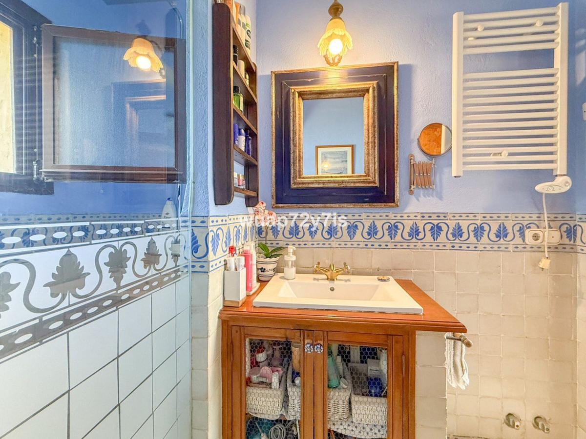 882b926644ee13e867f3504c697842f2 - 24