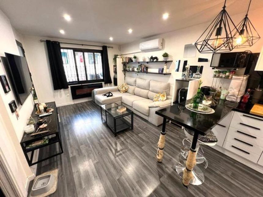 888a3e44d8c3e018f65d145dfffd17cf - 1