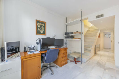 88cbdd2e1d60fdb9bbc6a16c17cd16a9 - 11