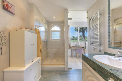 88cbdd2e1d60fdb9bbc6a16c17cd16a9 - 16