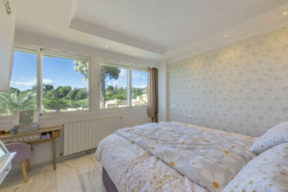 88cbdd2e1d60fdb9bbc6a16c17cd16a9 - 19