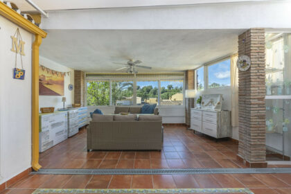 88cbdd2e1d60fdb9bbc6a16c17cd16a9 - 24