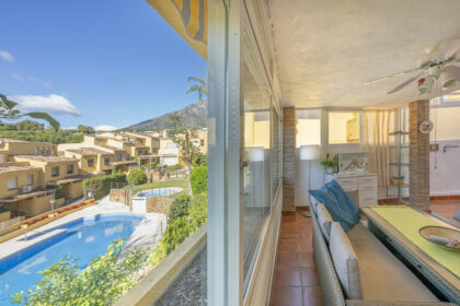 88cbdd2e1d60fdb9bbc6a16c17cd16a9 - 26