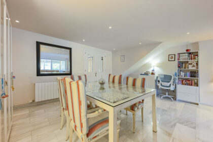 88cbdd2e1d60fdb9bbc6a16c17cd16a9 - 29