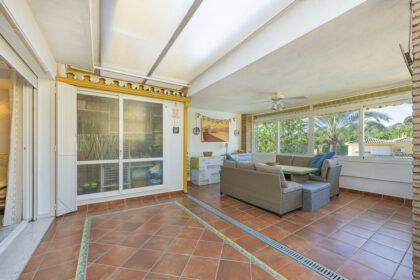 88cbdd2e1d60fdb9bbc6a16c17cd16a9 - 4