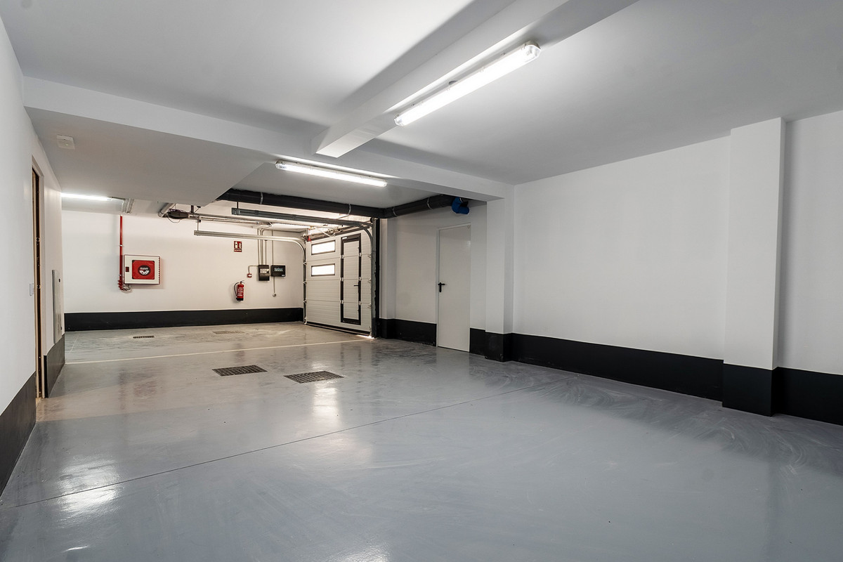 88d52ca94c89a4c4fd88463614393668 - 50