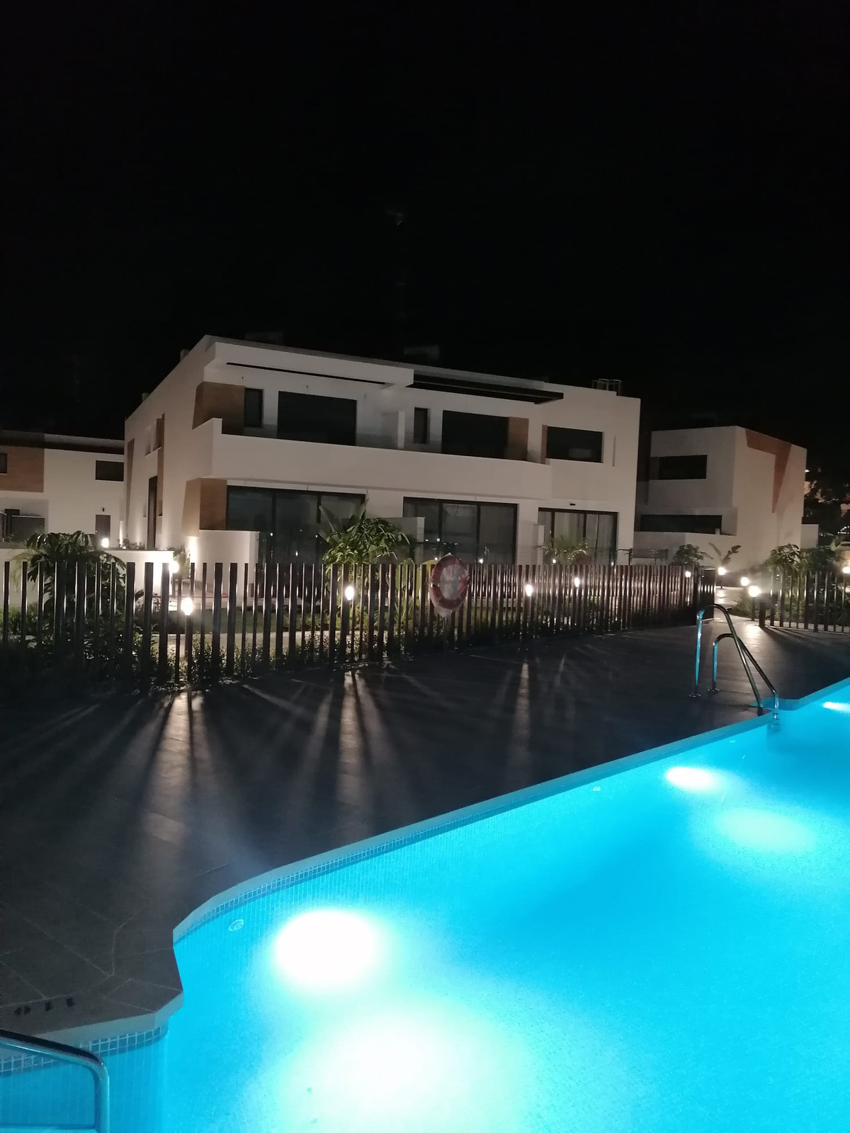 88e801822c871ace694813576a931994 - 15