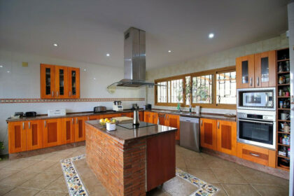 88eb23613f48f50e66660b5d3fba18d3 - 25