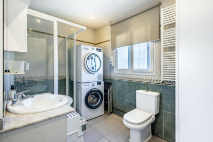 88eb4c80f2b2a10d3a22259f52006983 - 24