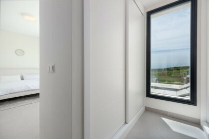 88f98a8d7bfce1507aed530a2fd7ba3d - 20