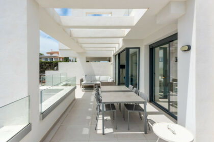 88f98a8d7bfce1507aed530a2fd7ba3d - 23